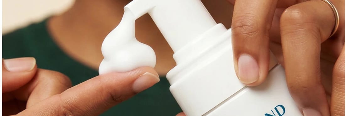 Trichofoam being dispensed onto a fingertip